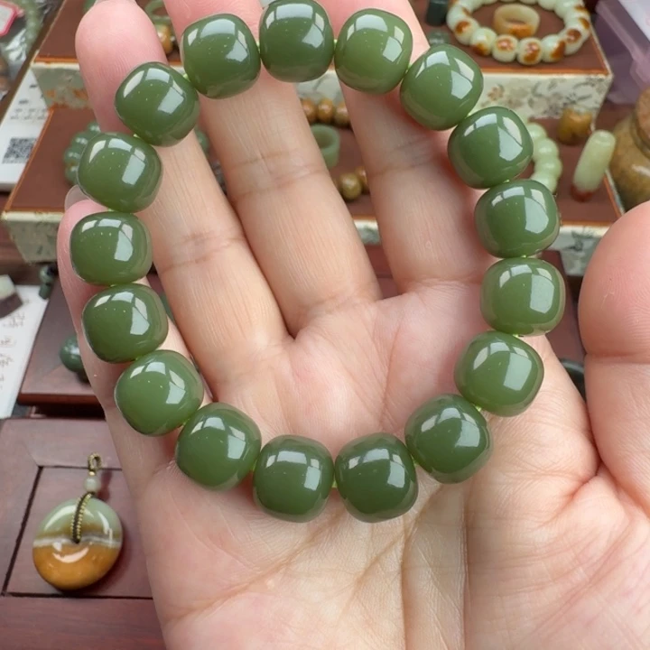 帅***帅岫岩老玉（透闪石质玉）未镶嵌手链