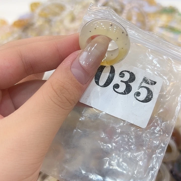合金戒指玛瑙/玉髓35港15