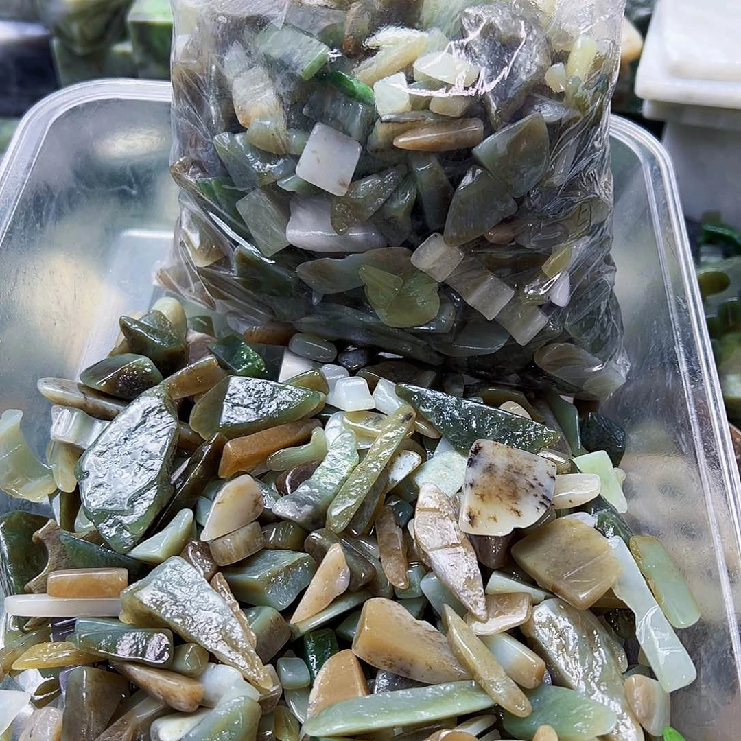 和田玉（糖玉）珠宝半成品未镶嵌南***笋