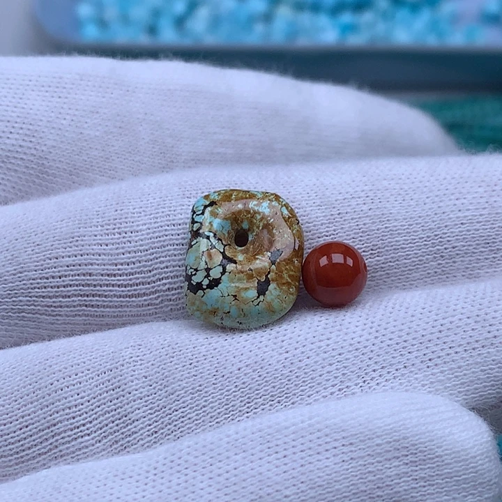 南红玛瑙未镶嵌珠宝奇石