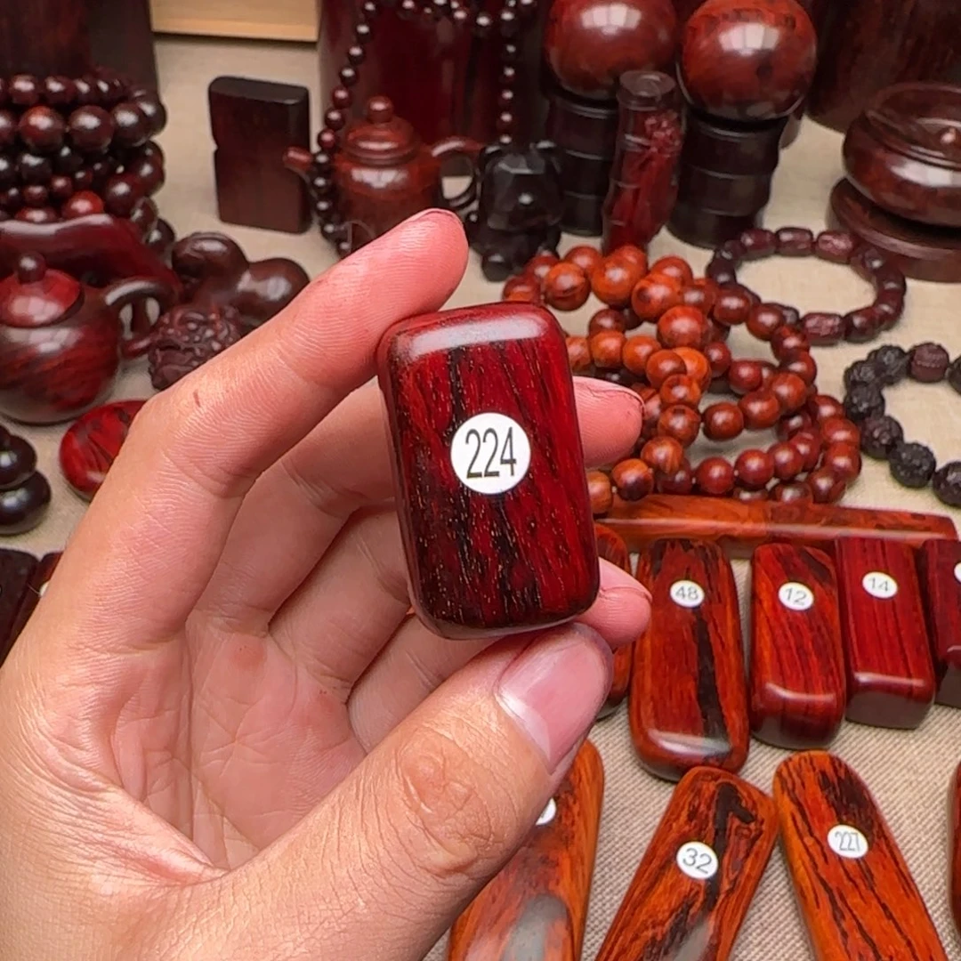 檀香紫檀（小叶紫檀）