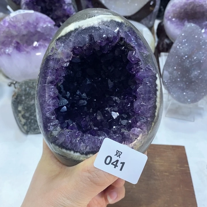 水晶大型摆件（非配饰）未镶嵌