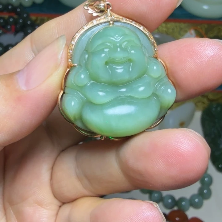 和田玉（碧玉）18K金镶嵌颈饰