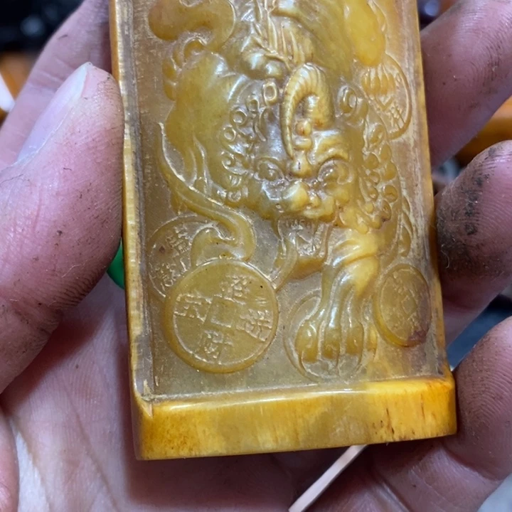 滴血莲花菩提吊坠