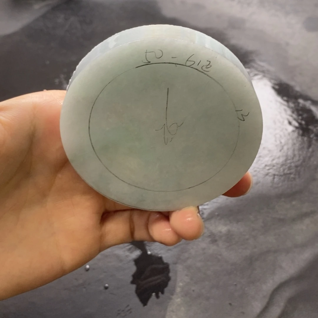 占***者定制翡翠未镶嵌翡翠手镯