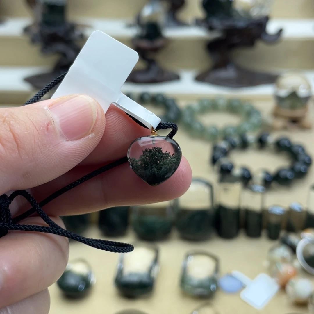 未镶嵌吊坠(不含链)水晶