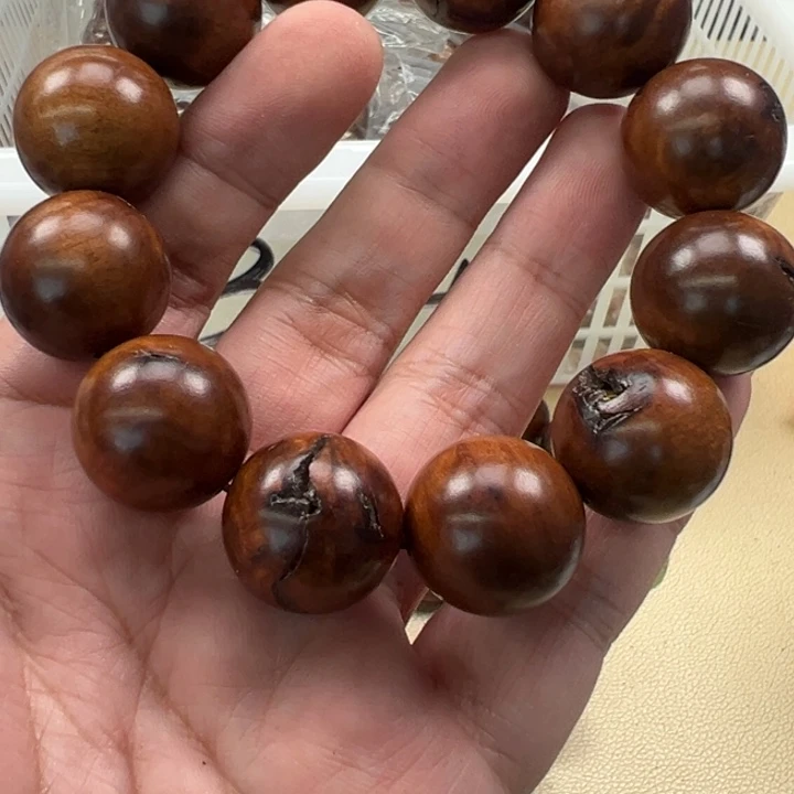 吊坠白玉菩提黄色324
