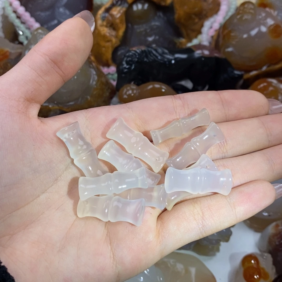 玛瑙/玉髓未镶嵌颈饰多样性发其一