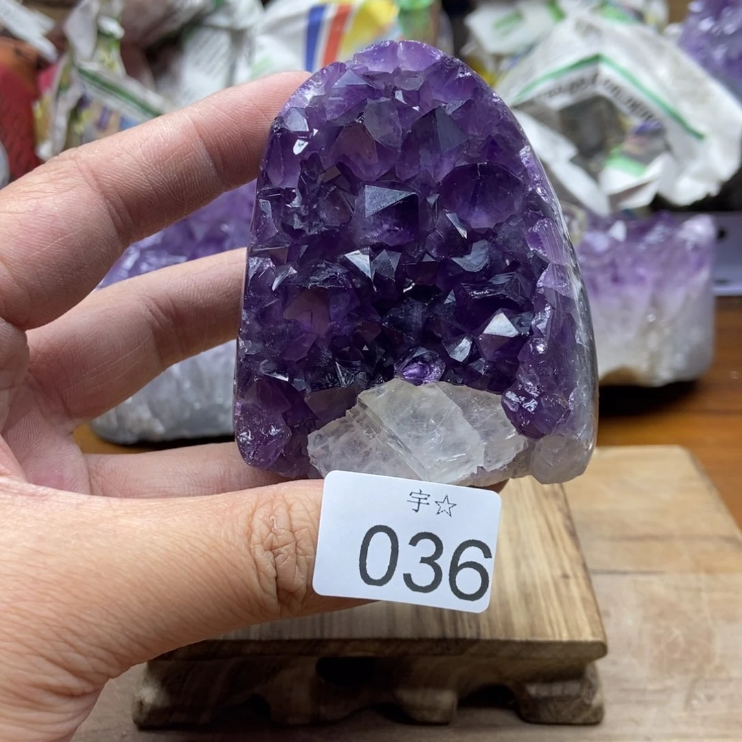 紫晶大型摆件（非配饰）未镶嵌