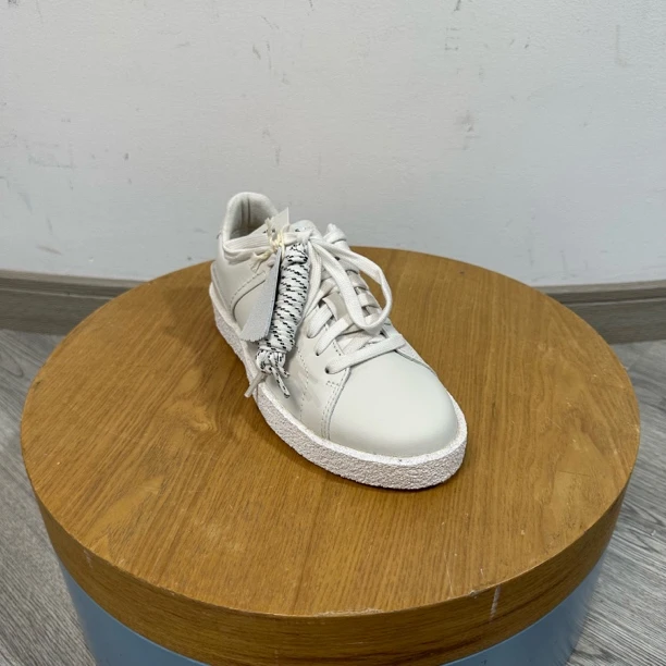 CKL女士时尚休闲板鞋