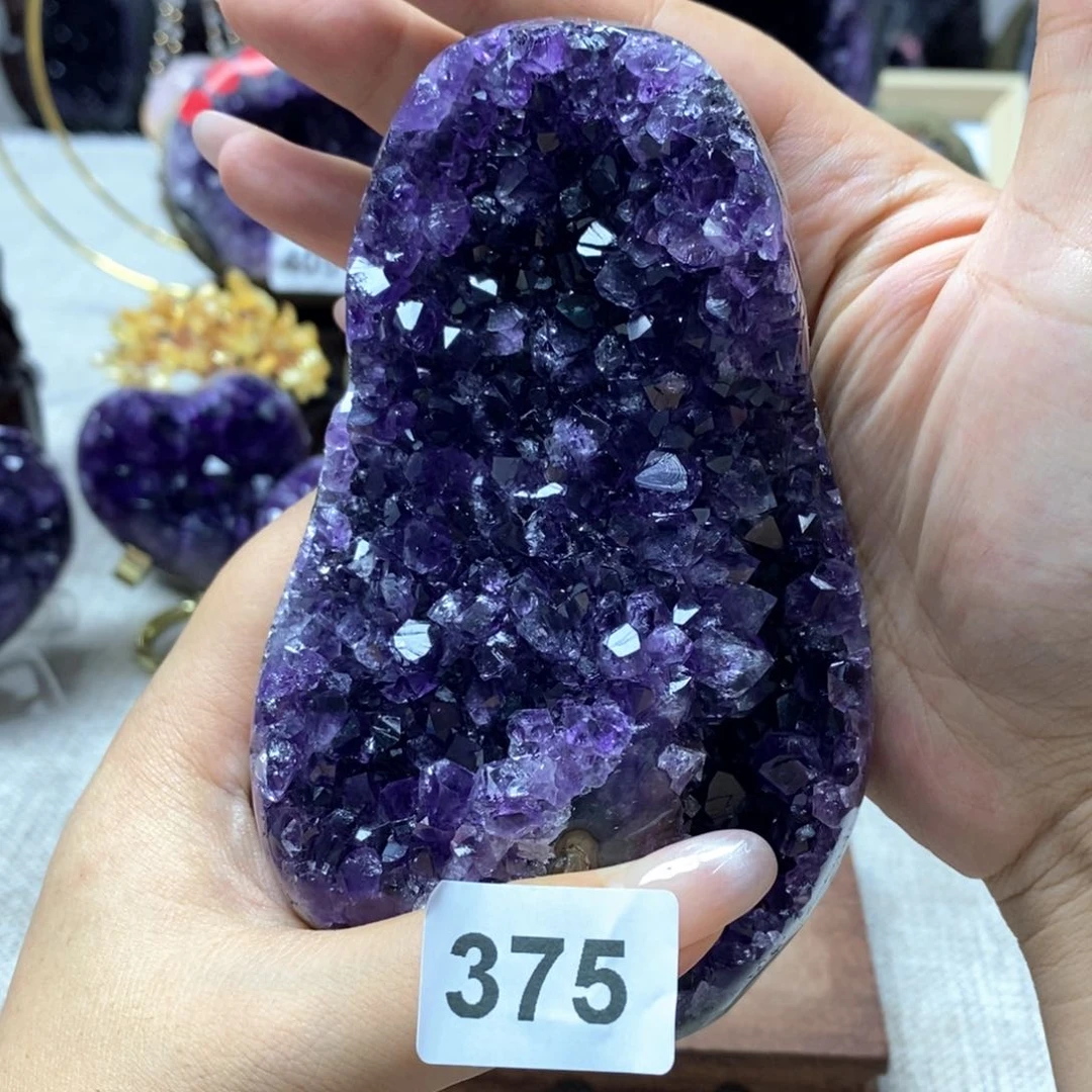 未镶嵌水晶大型摆件（非配饰）