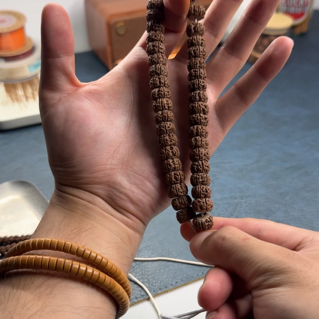 一****金刚菩提手串藏切老树王