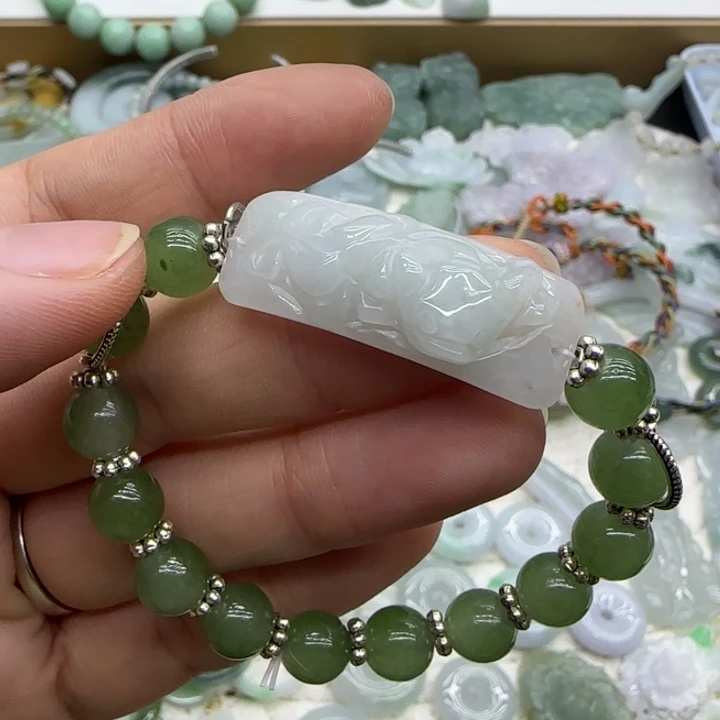 翡翠未镶嵌手链手牌