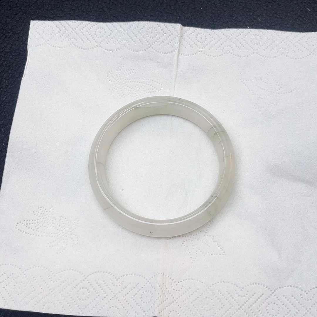 石英质玉未镶嵌手镯105