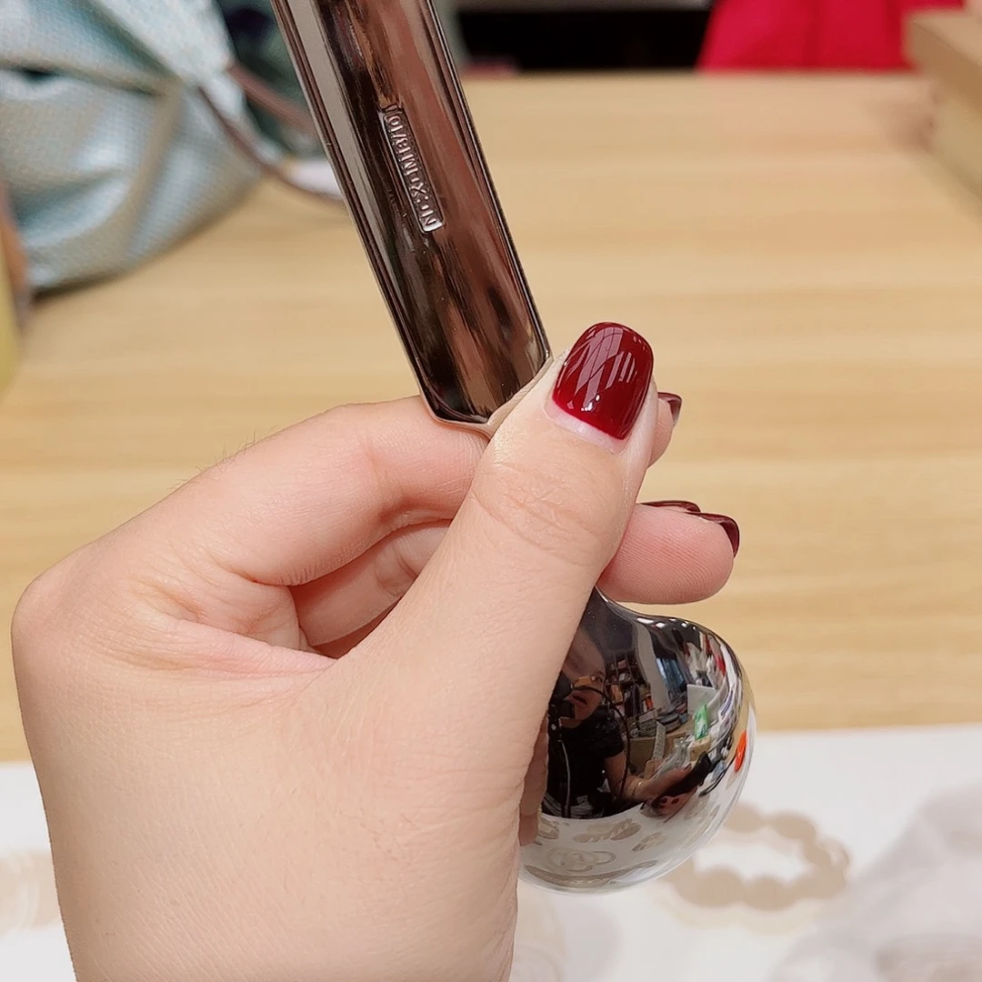 瓷片啊啊@@990045