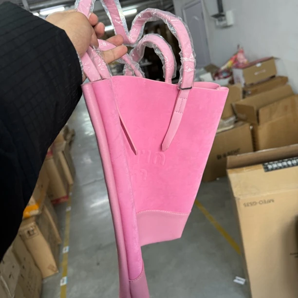 【清仓】粉色斜挎包小包收纳包