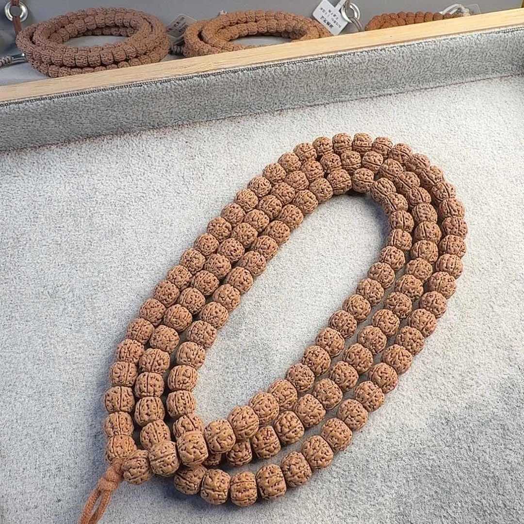 金刚菩提吊坠潜水艇