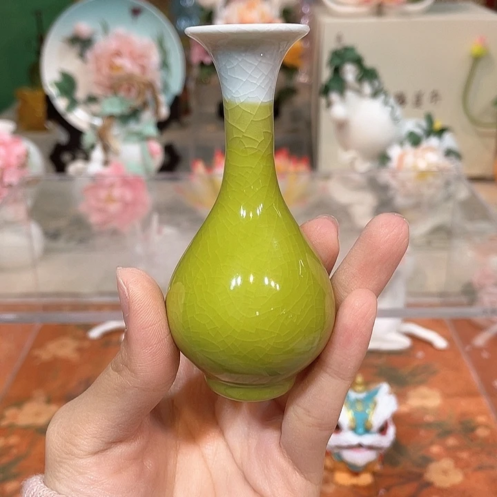手工陶瓷精致摆件