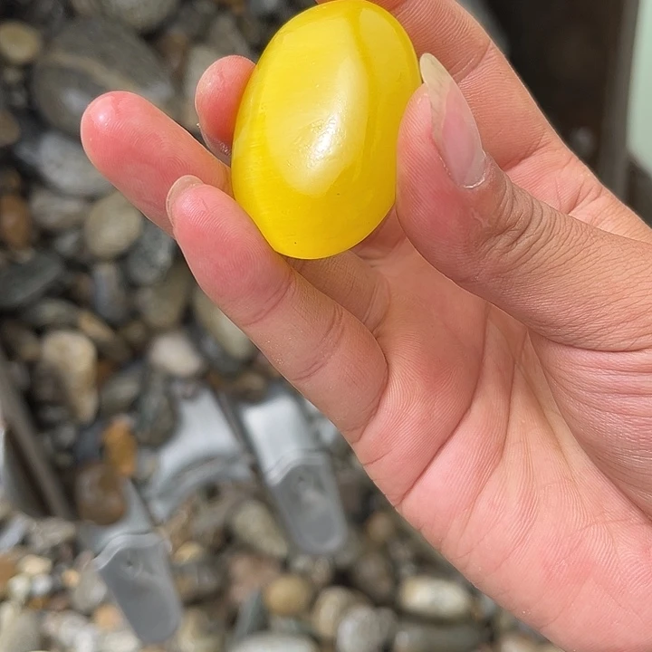未镶嵌和田玉（糖玉）车挂