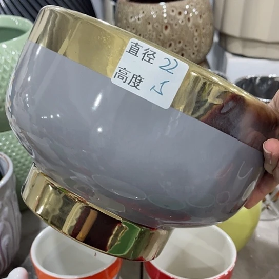 多肉绿植陶瓷花盆9.9包邮，有孔