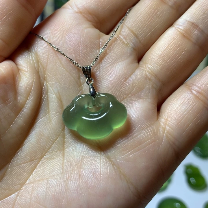 岫玉银S925镶嵌颈饰吊坠