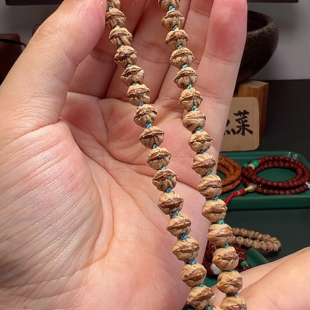 柏香籽/百香籽吊坠189.9