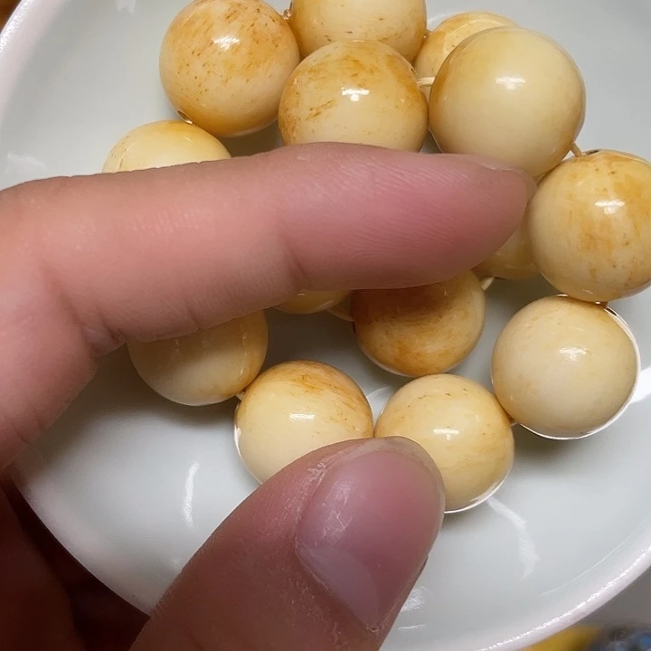 龙***海瓷片精致雕刻工艺品