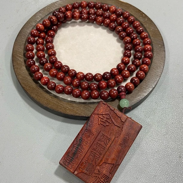 B892紫檀圆珠舍得无事牌吊坠多圈手串（无事牌底色多样，发其一）