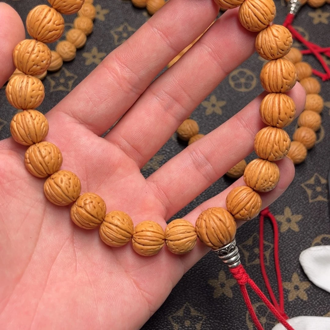 兰***特把件桃核桃核 14000