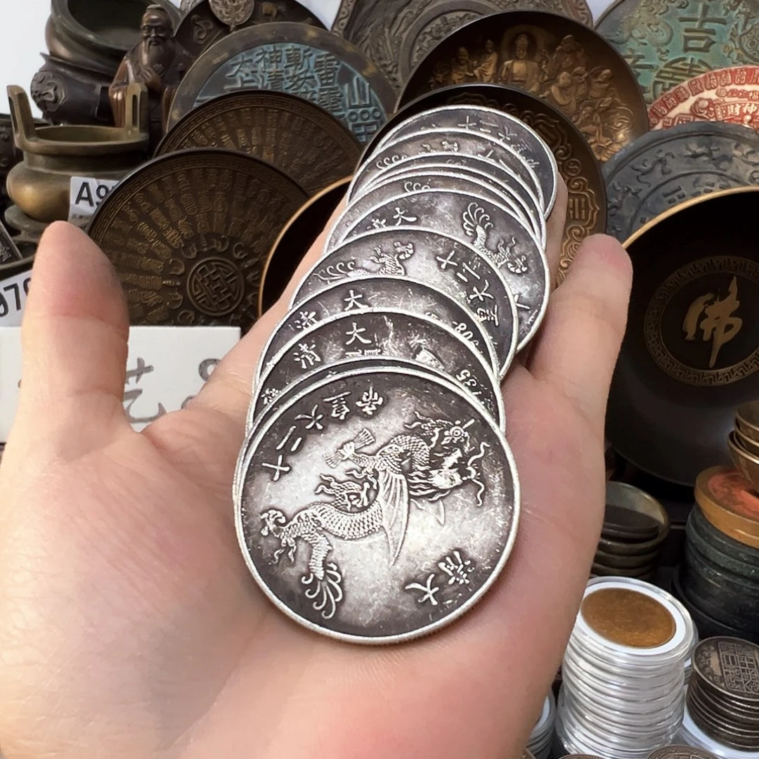 金属复古风格摆件