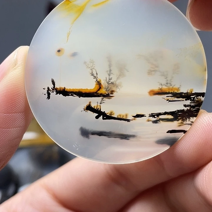 逍****玛瑙/玉髓未镶嵌颈饰