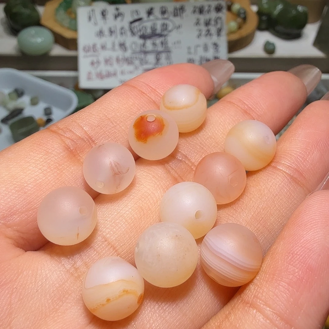 和田玉未镶嵌珠宝奇石