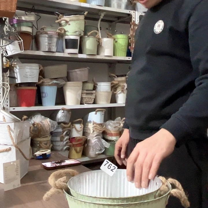 红陶君知家居百货762