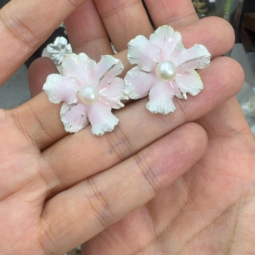 足银羽毛德系鸢尾粉色