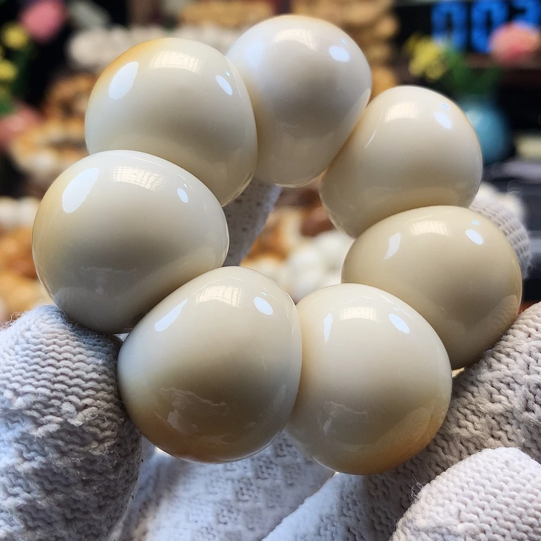 菩提根/象牙果吊坠白花瓣山竹