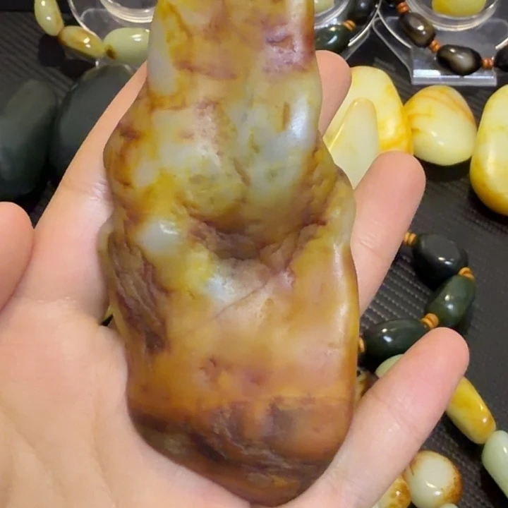 天***事和田玉未镶嵌挂件