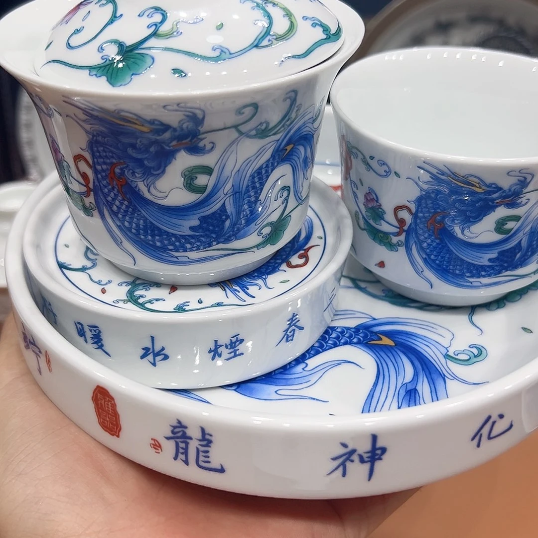 景德镇陶瓷学院等单位的专家