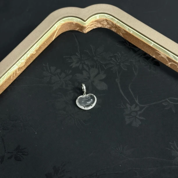 【人间水蜜桃】俄冰宝石光桃子吊坠万能扣银镶D343