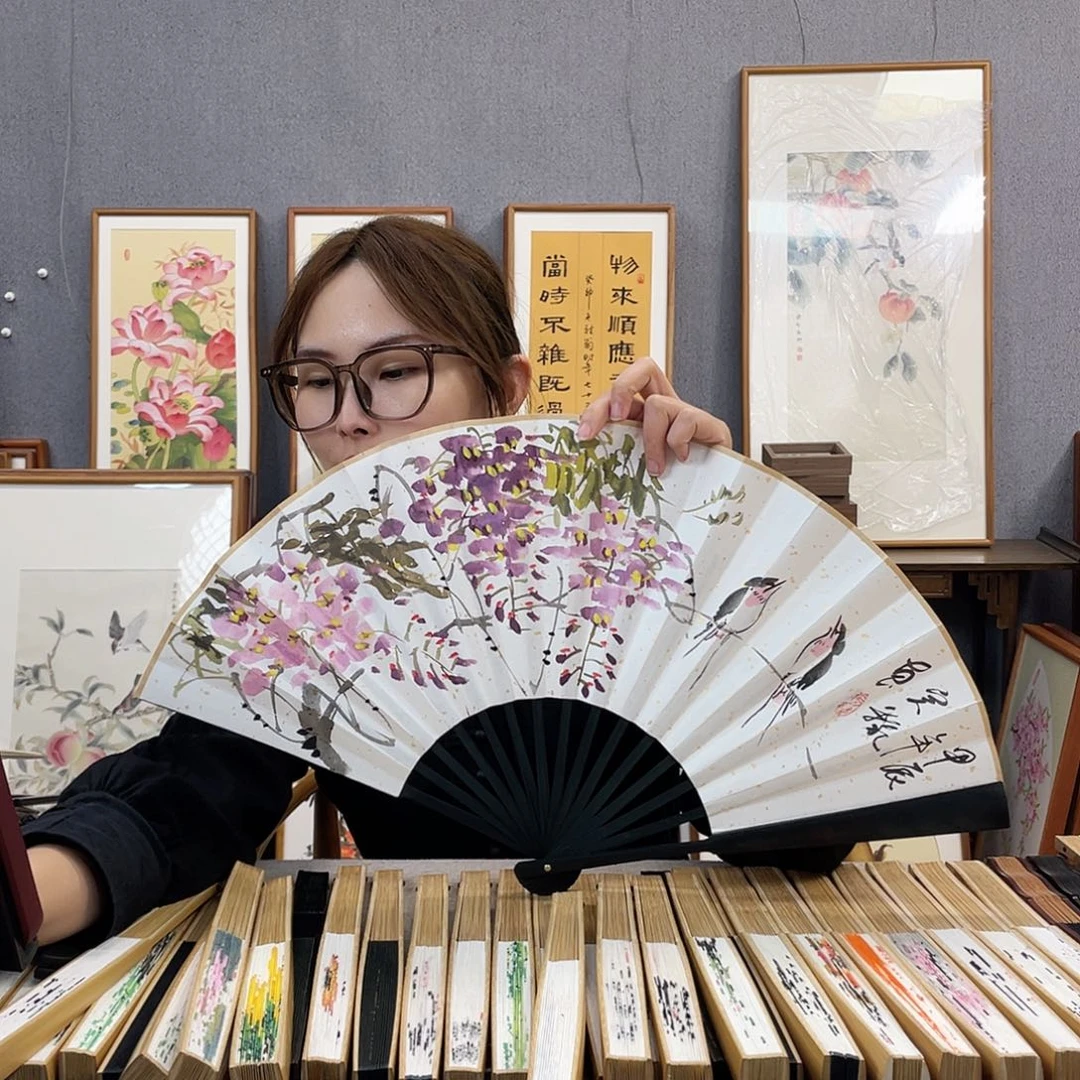 国画福利折扇带中玉扇骨（默认粘好发出）