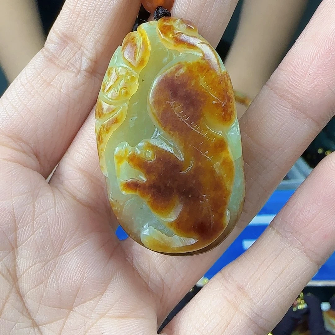 和田玉未镶嵌挂件