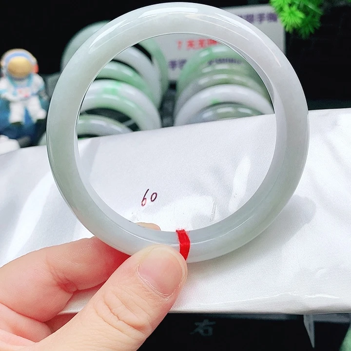 翡翠未镶嵌手镯14