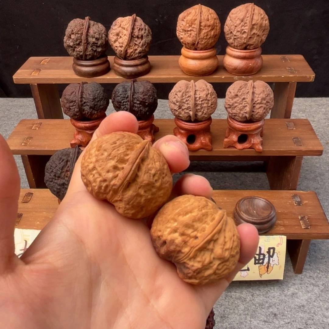 文玩核桃吊坠z金马蹄39mm