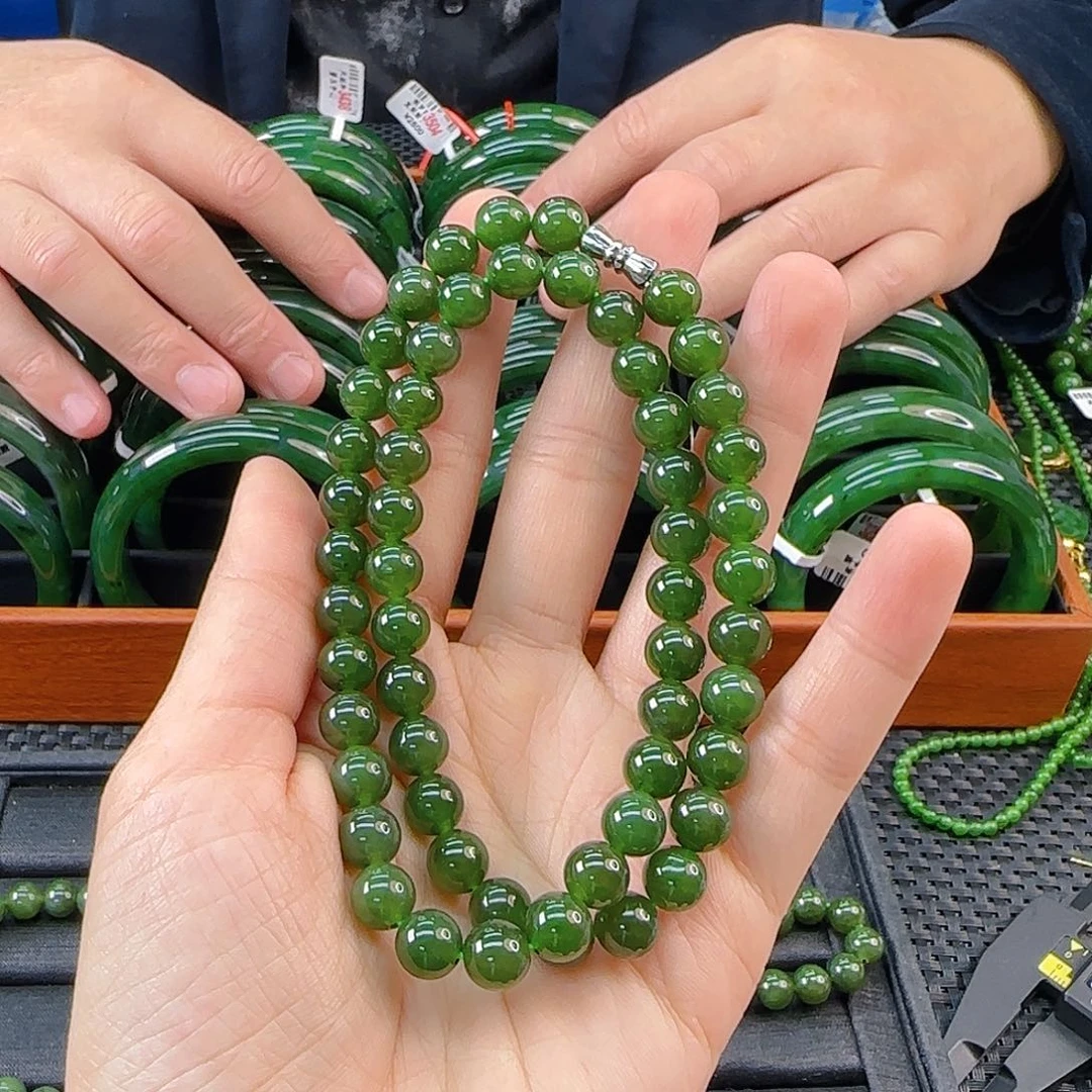 颈饰未镶嵌和田玉碧玉妈妈链卡8辣