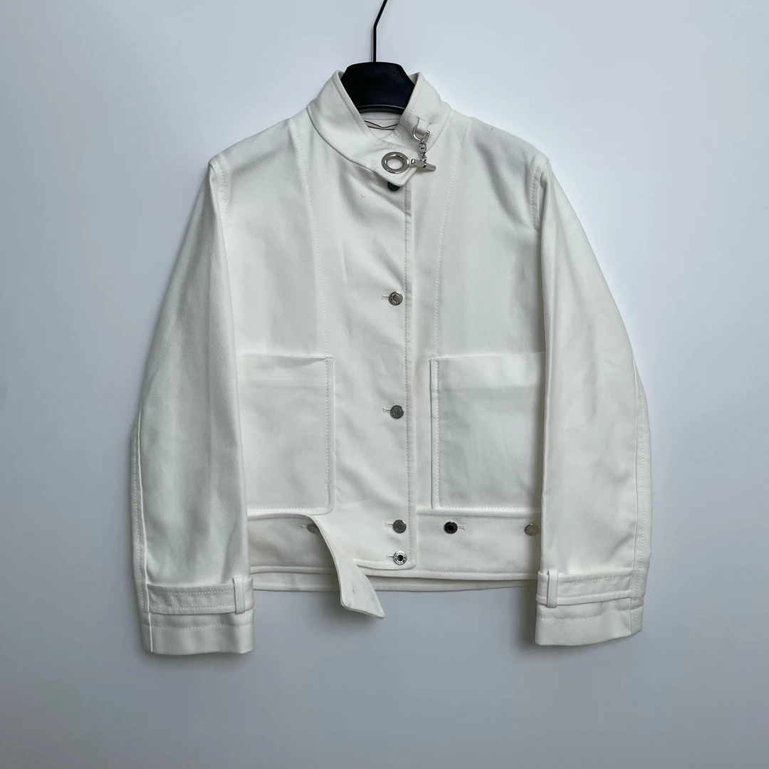 99新 Hermes/爱马仕 D500588/白色银扣牛仔服女士外套/ 36码