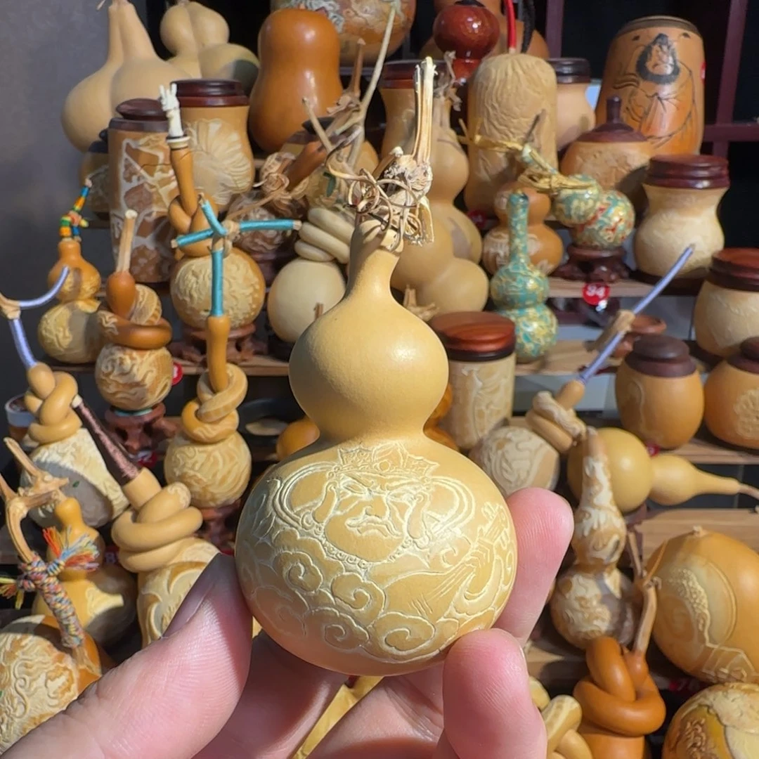 有机玻璃持国天王