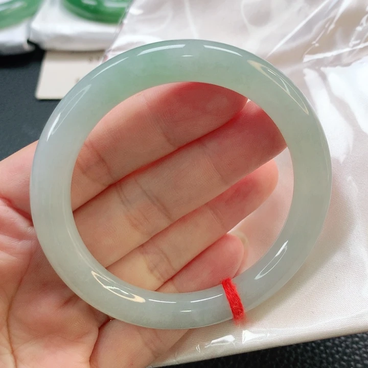 未镶嵌手镯翡翠56圆