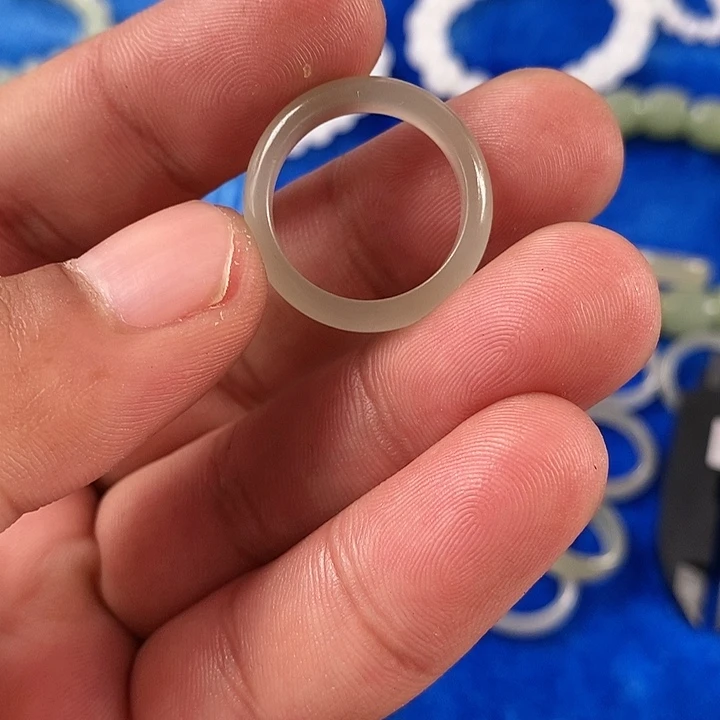 【闪购商品】未镶嵌戒指和田玉