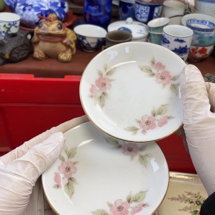 陶他家瓷器真美…开播了