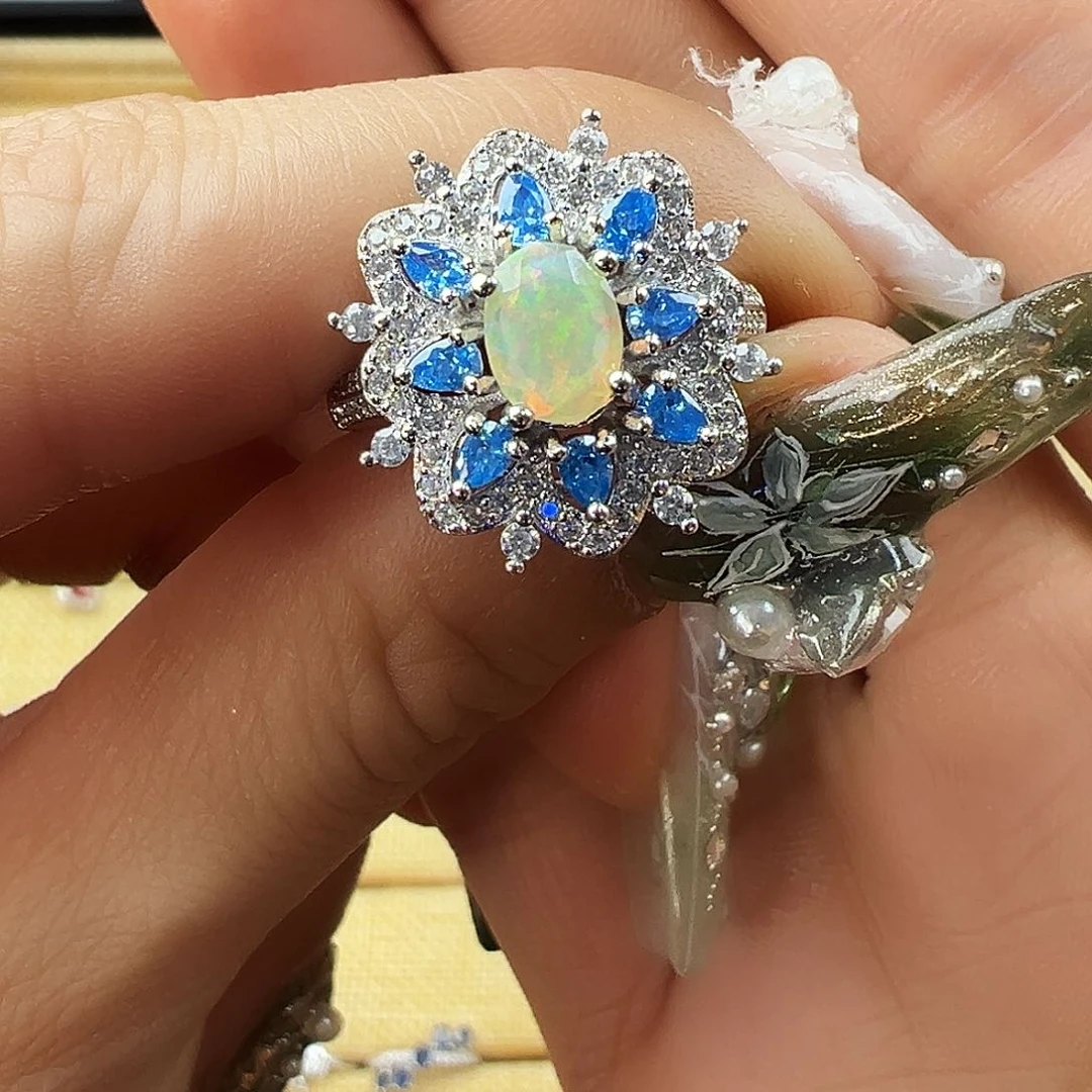 欧泊戒指银S925镶嵌啊啊啊啊啊啊啊啊