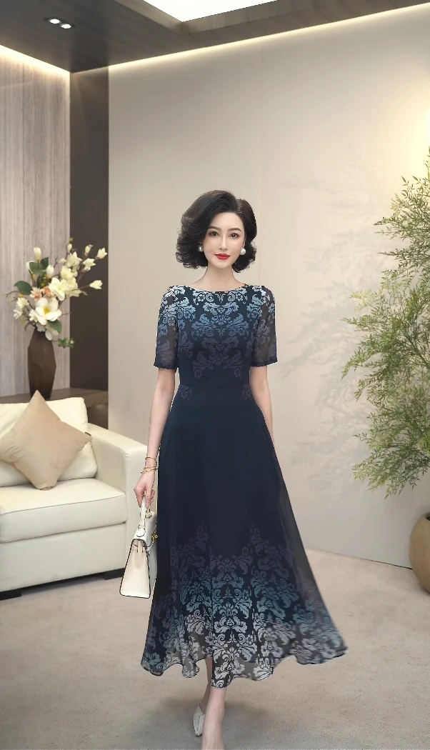 2025夏（东方美学）青花瓷定位对花莱赛尔天丝纱一字领连衣裙WF3235